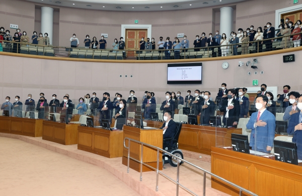 2022. 7. 8.(금) 11시 본회의장 3층에서 내․외빈 등 150여 명의 축하 속에 제9대 대전시의회 개원식을 갖고있다. (사진=대전시의회)