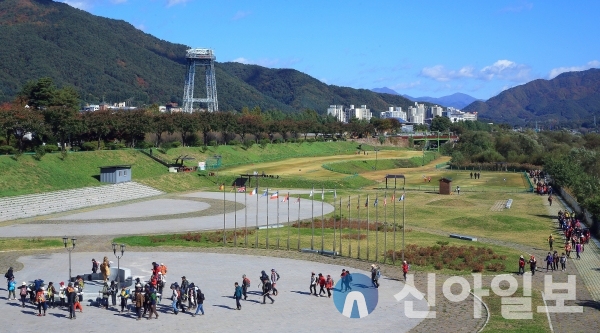 ‘제6회 인제천리길 걷기축제’가 21일부터 22일까지 하늘내린 인제군 일원에서 개최됐다. (사진=인제군)