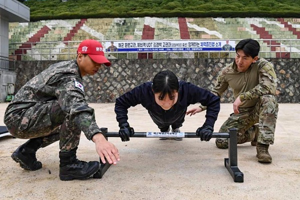 (사진=해군 기초군사교육단)