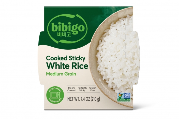 CJ제일제당이 북미에 수출하고 있는 ‘햇반 백미(bibigo Sticky Rice,찰진 밥)' [사진=CJ제일제당]