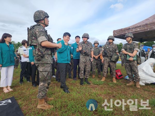 육군 제36보병사단은 21일, UFS/TIGER 일환으로 반곡동 군부대 舊 주둔지 일대에서 원주시 유관기관과 함께 ‘민·관·군·경·소방 핵·WMD(대량살상무기) 사후관리 훈련’을 실시했다.