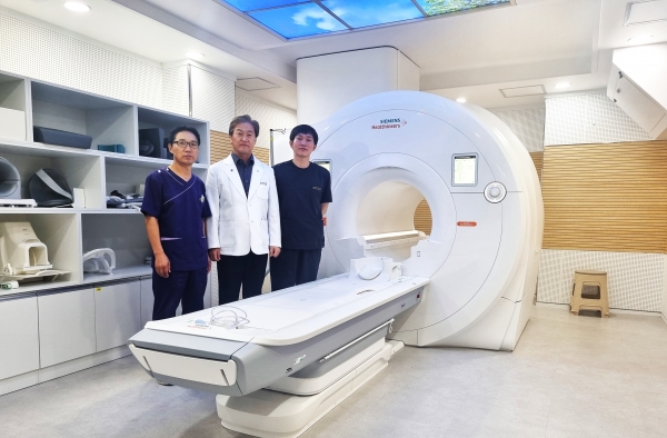 상주적십자병원, 3.0T MRI 장비 도입 사진