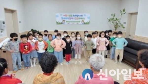 “홍천남산유치원 고운소리 맑은소리 발표회 및 긴밭들 마을과 함께하는 어울림 프리마켓