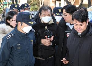 검찰, '공천 헌금 의혹' 건진법사 구속영장 재청구