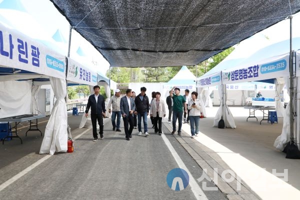 홍천군의회는 4월 27일 (목) 11시 제5회 홍천 산나물축제 행사장을 사전 답사하였다