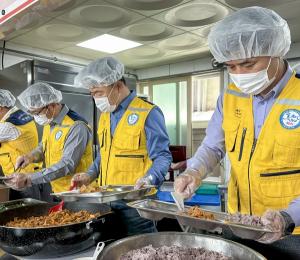 신용보증기금, 지역 소외계층 위한 무료 급식 봉사